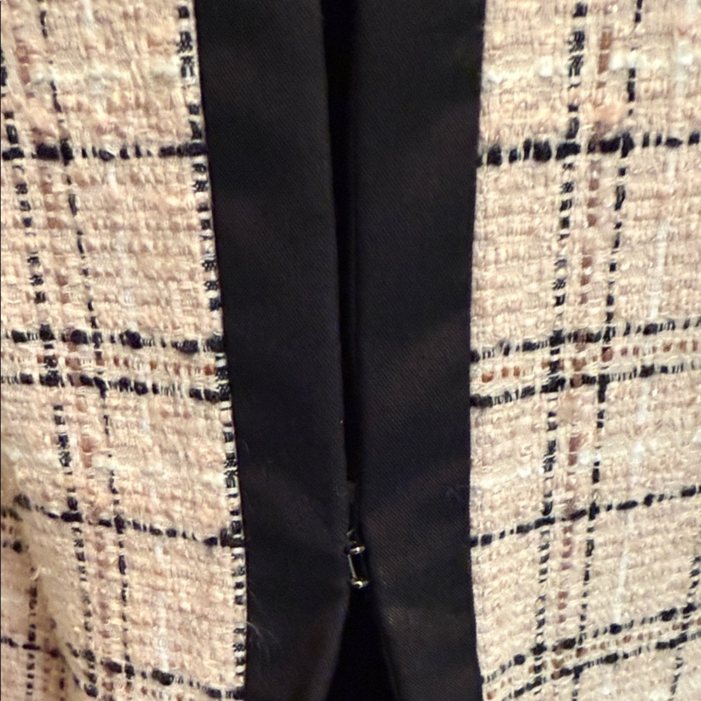 Women's Black and Pink Tweed Jacket - Picture 9 of 12
